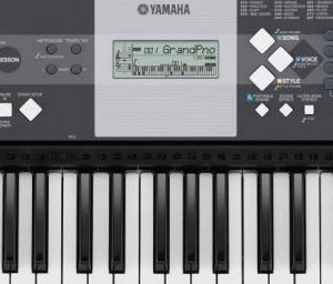 Yamaha YPT Keyboard