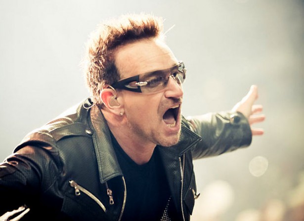 Beginner Singing Lessons - Bono Lead Singer of U2 360 Tour 2011